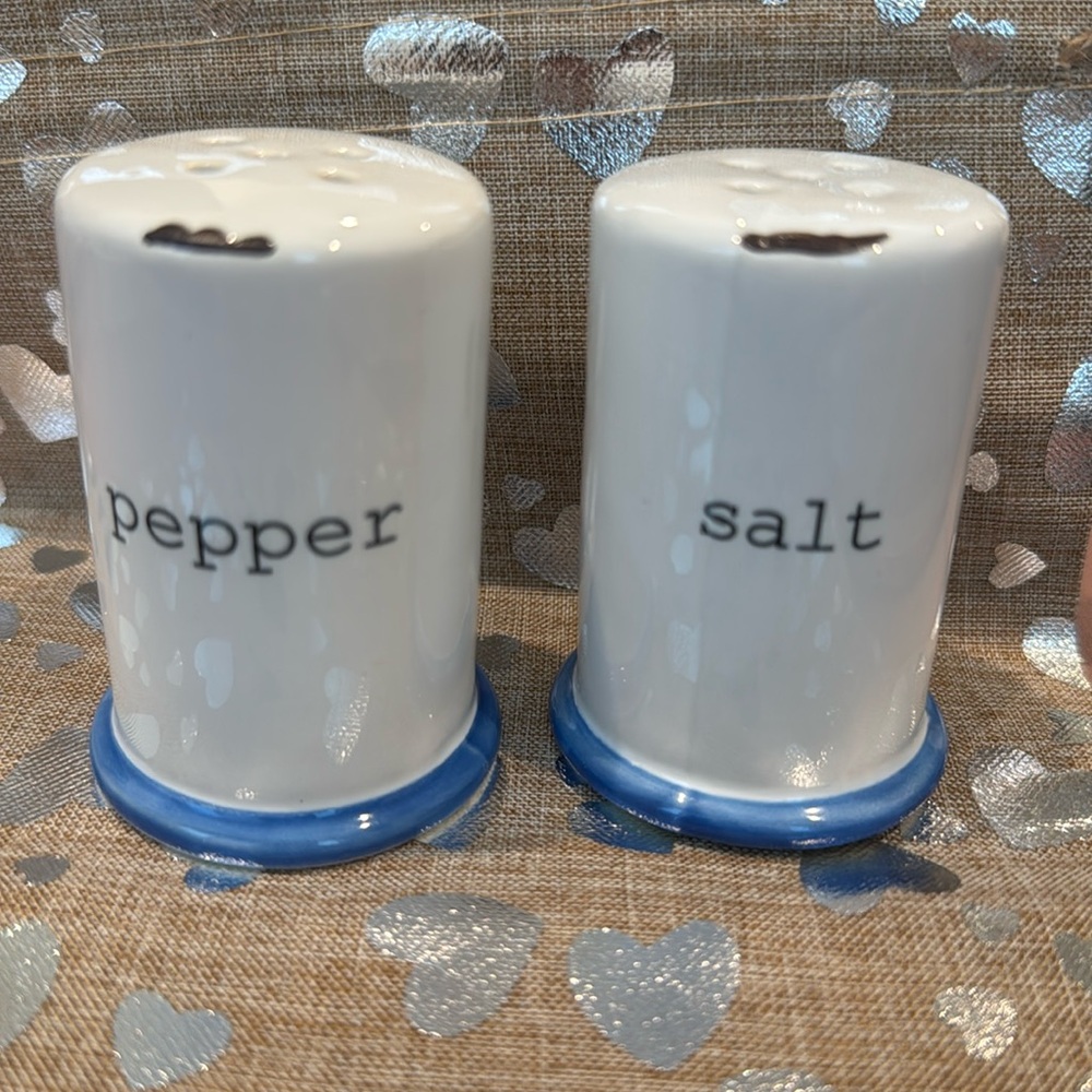 Canvas Home  Salt & Pepper Shakers NEW